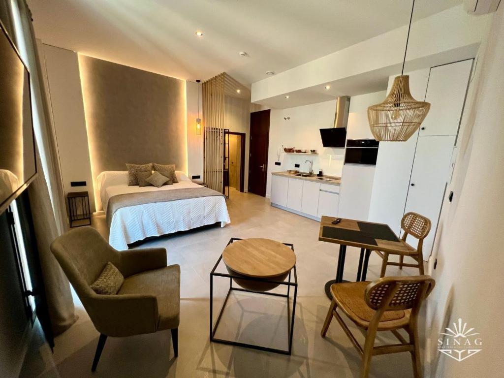 Apartamentos Turisticos Sinag 科爾多瓦 外观 照片